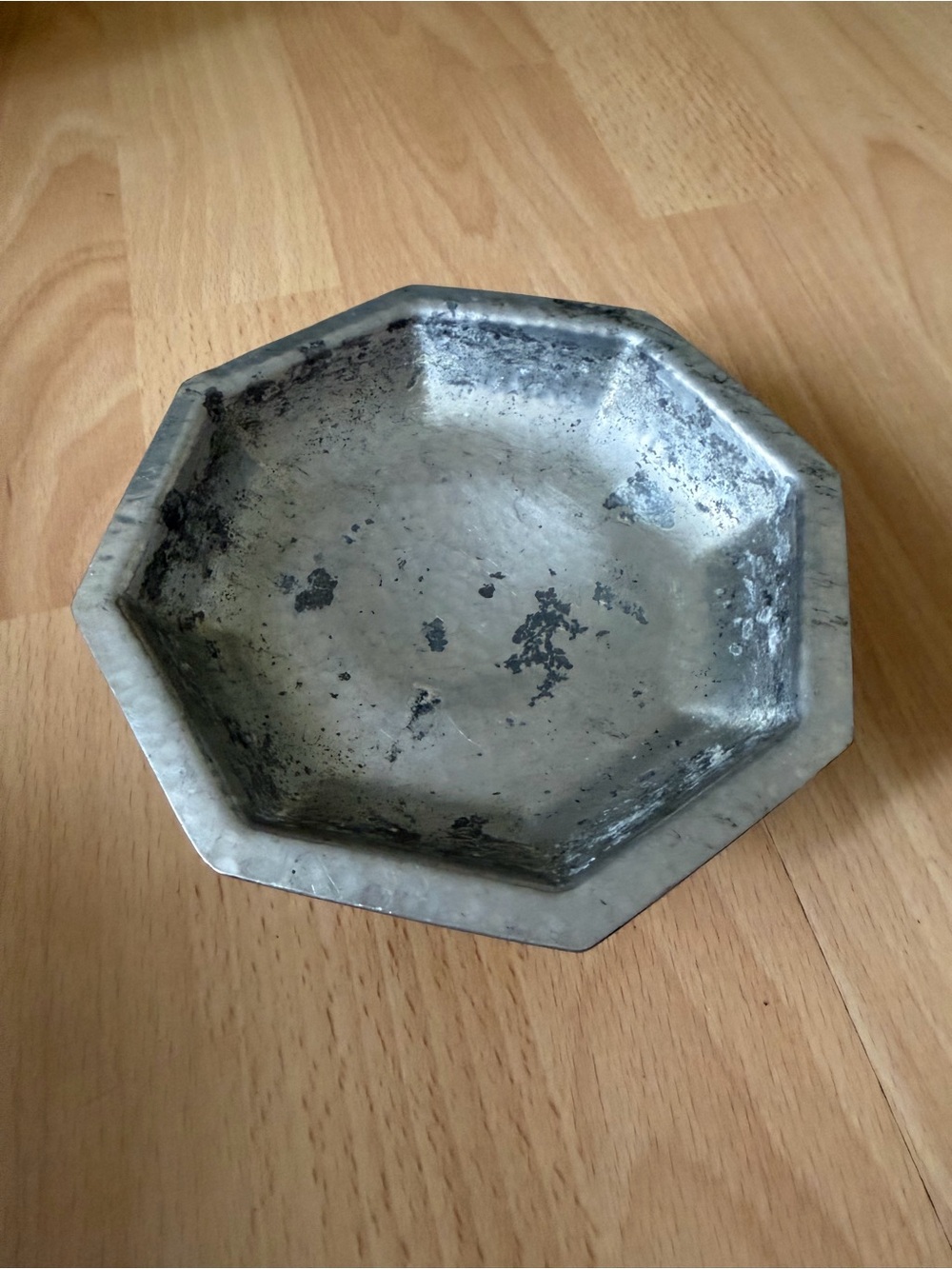 English Hand-Hammered Pewter Decorative Plate - Silver Finish